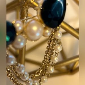 Vintage Richelieu Dangly Brooch Emerald Green faux gemstones and faux pearls